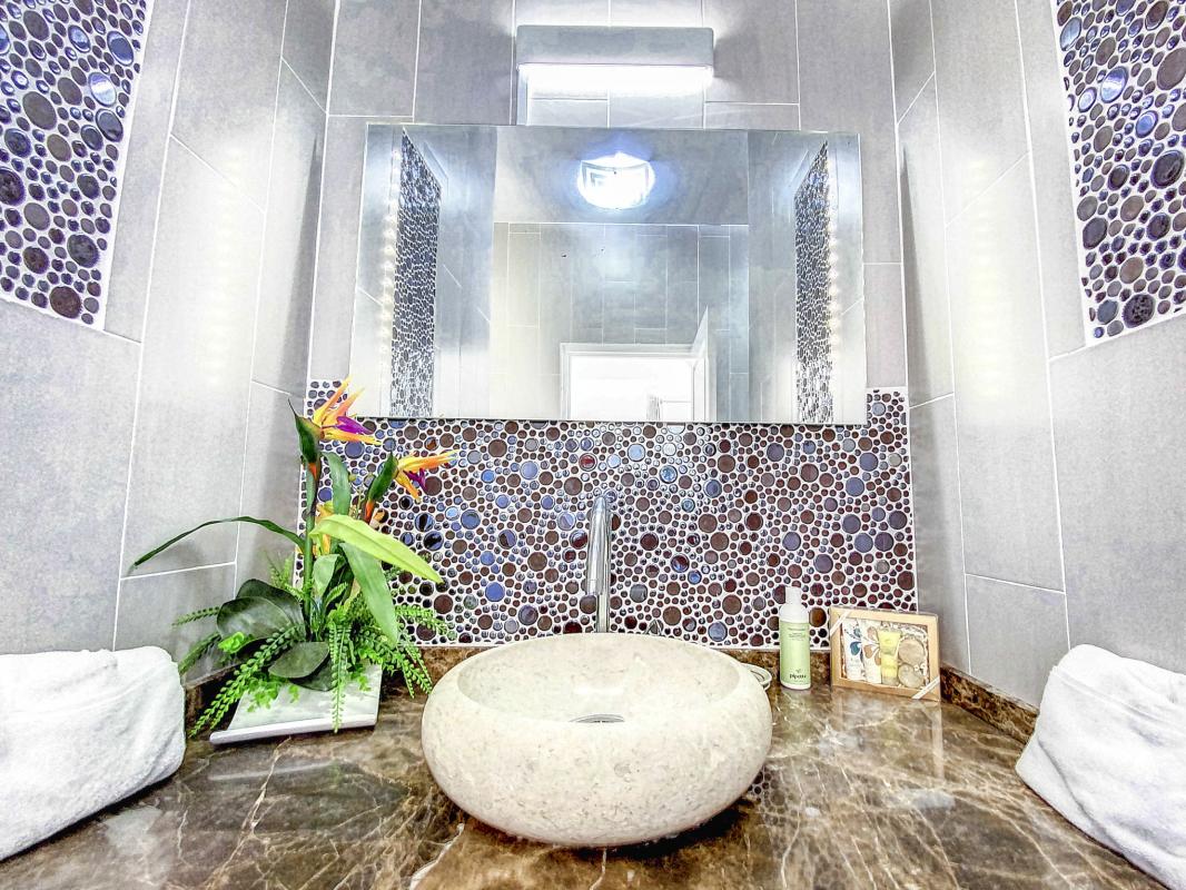 Location villa 9 chambres Tamarind Hill Saint Martin-salle de douche-31